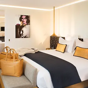 Marignan Champs-elysees ***** Paris